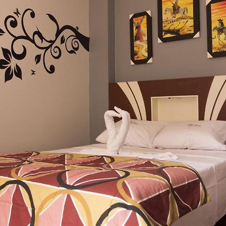 Hostal Las Fresas Lima Airport Callao Exterior photo