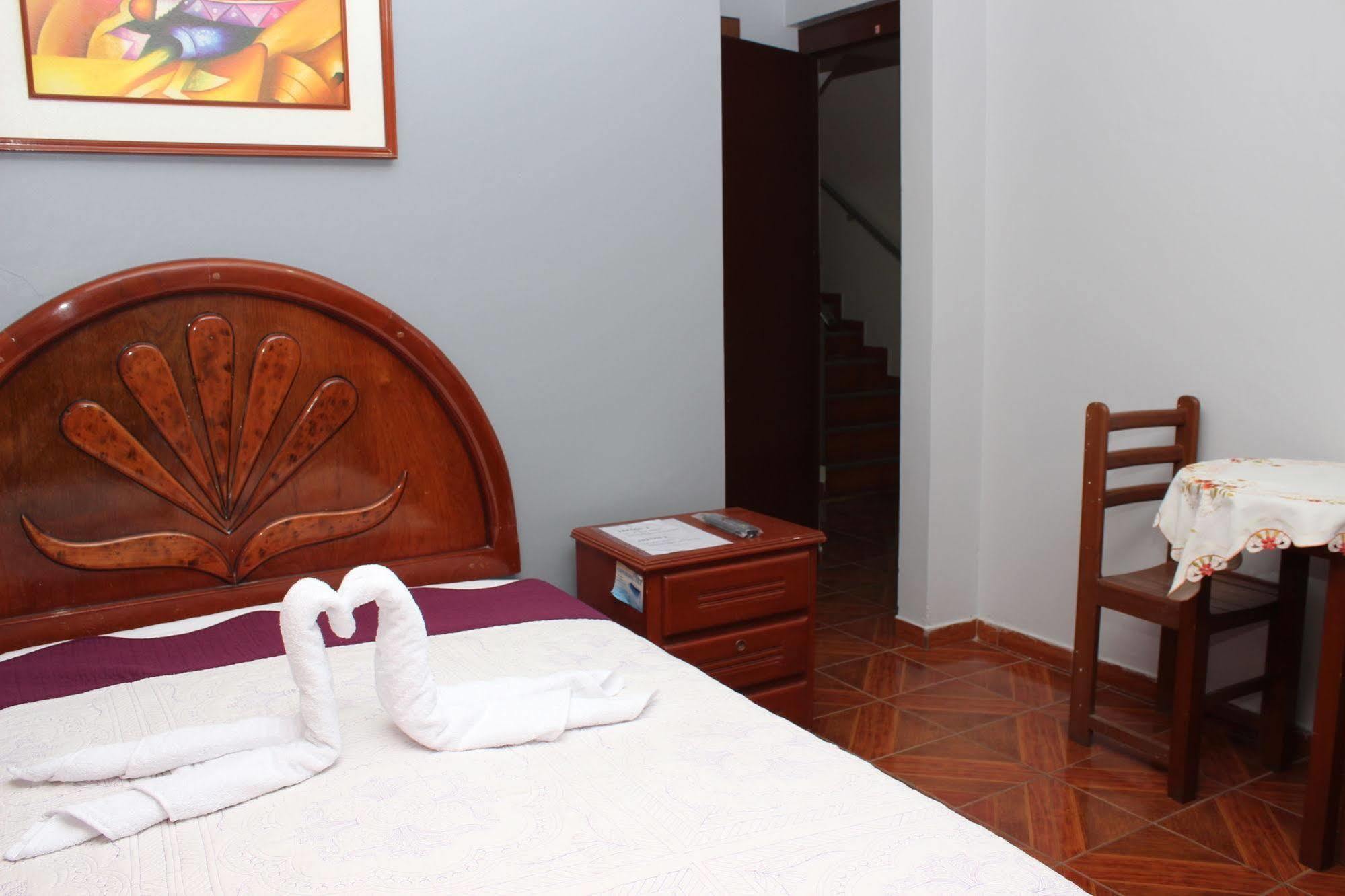 Hostal Las Fresas Lima Airport Callao Exterior photo