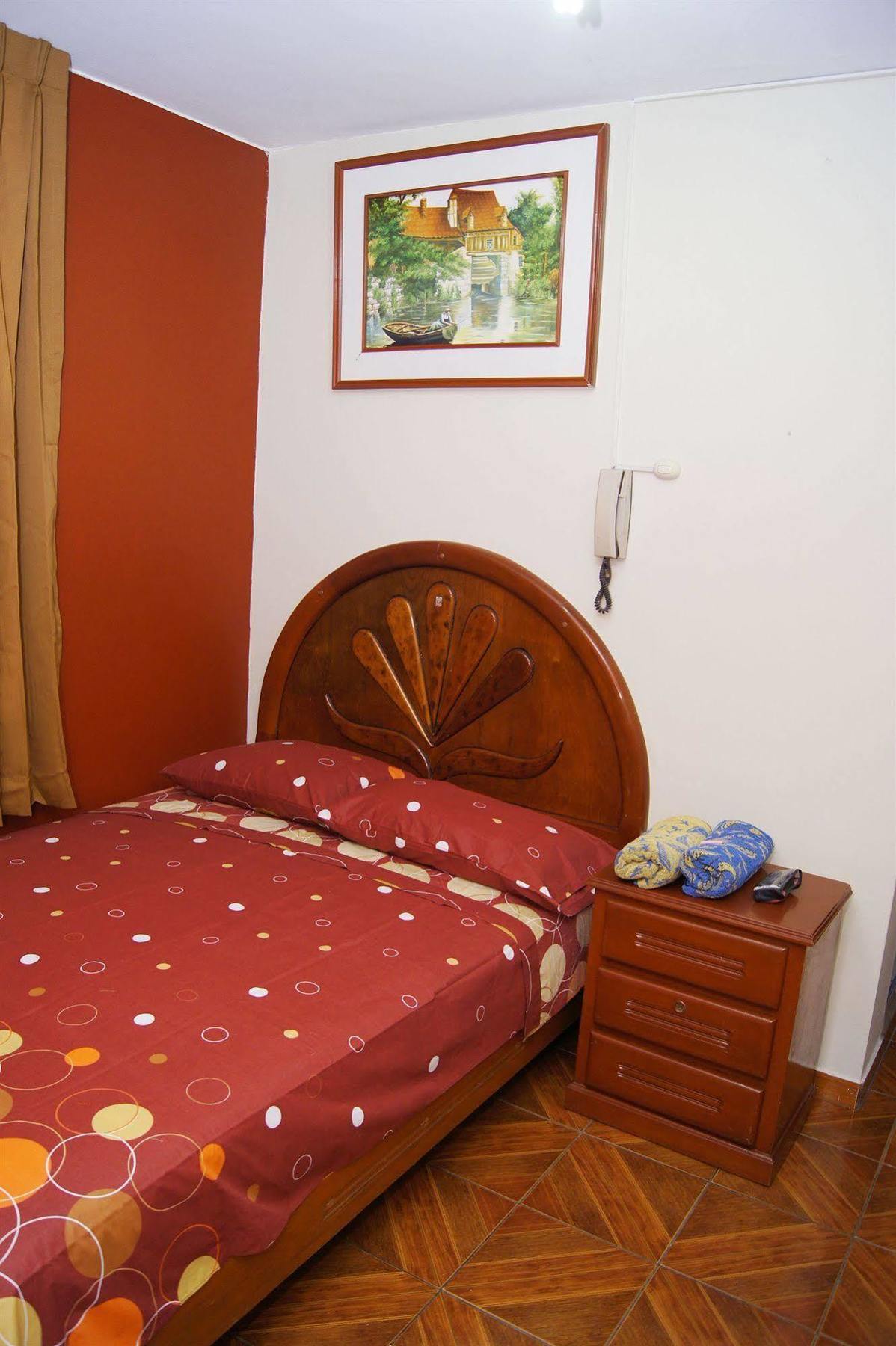 Hostal Las Fresas Lima Airport Callao Exterior photo